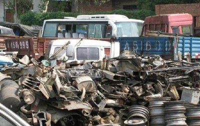 武汉报废汽车回收服务 高效便捷的绿色处理方案